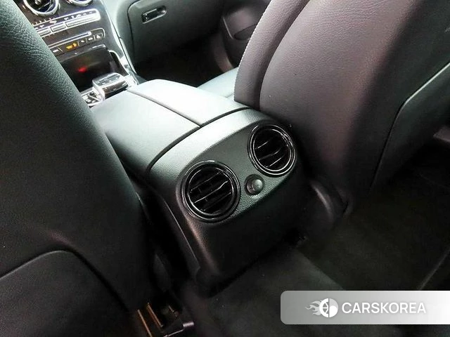 Mercedes-Benz GLC-Class X253 2018 Черный из Кореи, фото 6