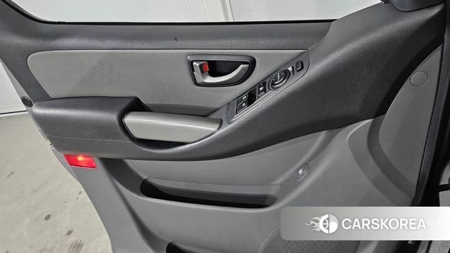 Hyundai The New Grand Starex 2021 Серебряный из Кореи, фото 6