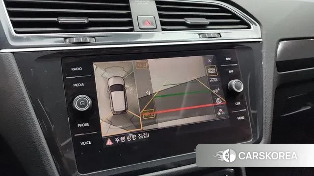 Volkswagen Tiguan second Generation 2018 Серебристо-серый из Кореи, фото 6