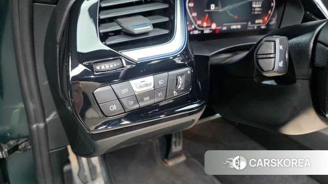 BMW Z4 (G29) 2025 Зеленый из Кореи, фото 6