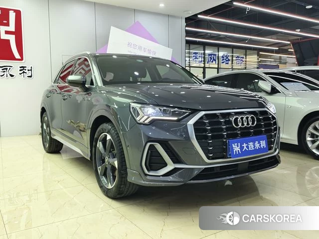 Audi Q3 2023 Темно-серый из Китая, фото 6