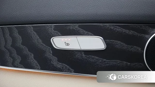 Mercedes-Benz GLC-Class X253 2019 Белый из Кореи, фото 6