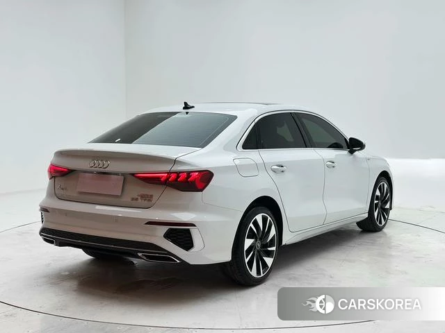 Audi A3 2023 Белый из Китая, фото 6