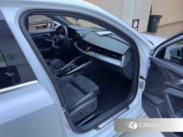 Audi A3 2023 Белый из Китая, фото 6