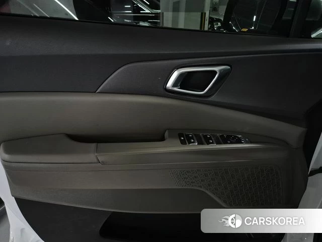 Kia The New Carnival 4th Generation 2025 Белый из Кореи, фото 6