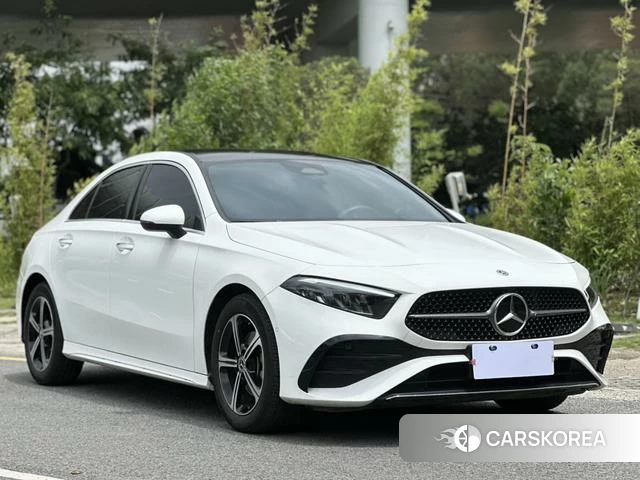 Mercedes-Benz Class A 2024 Белый из Китая, фото 6