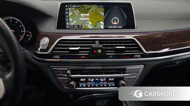 BMW 7 Series (G11) 2018 Черный из Кореи, фото 6