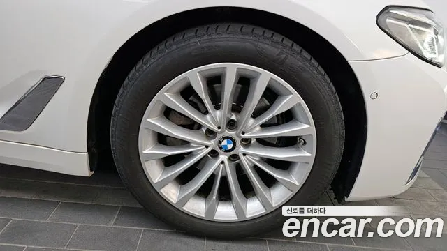 BMW 5 Series (G30) id 2680885 из Кореи 6