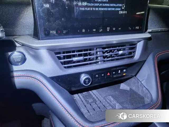 Ford Explorer 6th Generation 2025 Белый из Кореи, фото 6