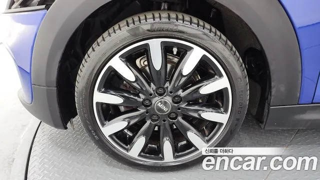 Mini Cooper Convertible id 2685009 из Кореи 6