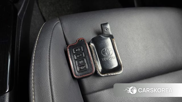 Toyota RAV4 2018 Белый из Кореи, фото 6