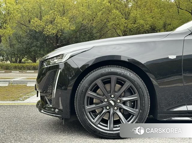 Cadillac CT5 2023 Черный из Китая, фото 6