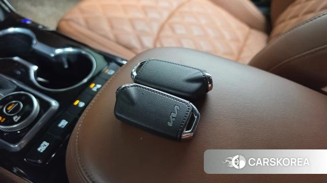Kia Mohave Master 2022 Черный из Кореи, фото 6