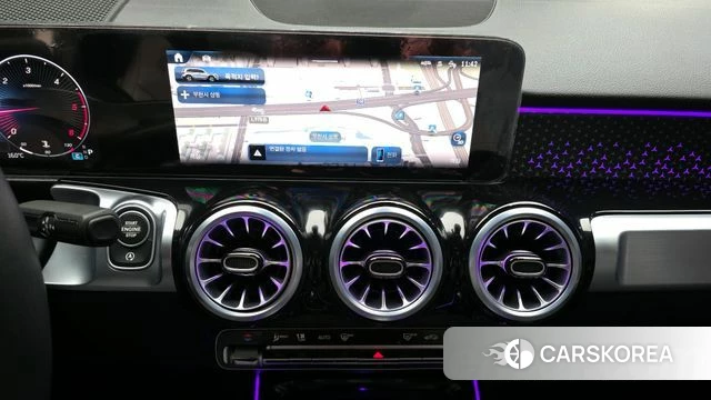 Mercedes-Benz GLB-Class X247 2024 Белый из Кореи, фото 6