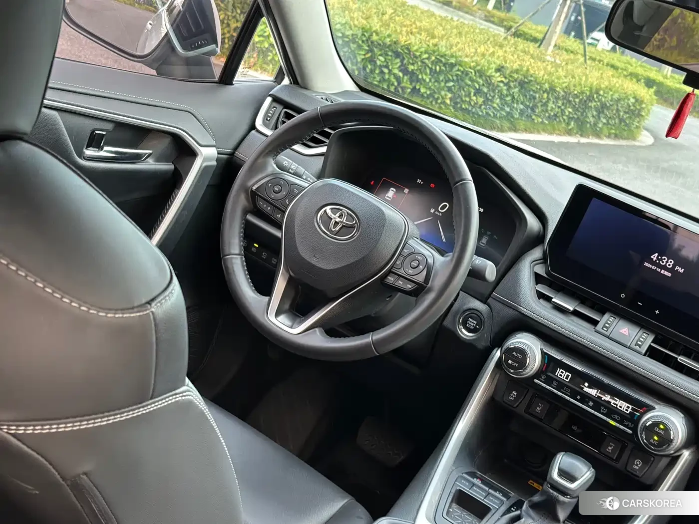 Toyota RAV4 2023 Белый из Китая, фото 6