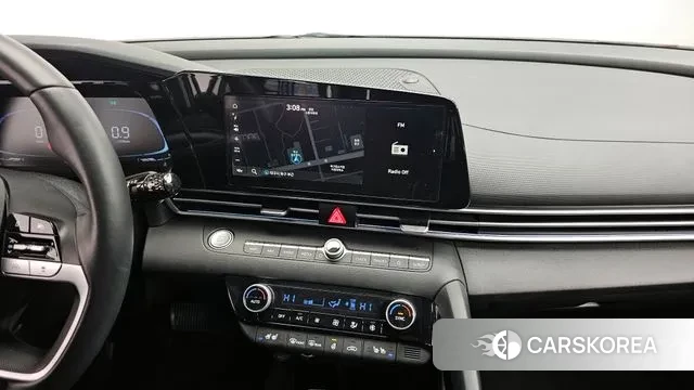 Hyundai The New Avante (CN7) 2024 Белый из Кореи, фото 6