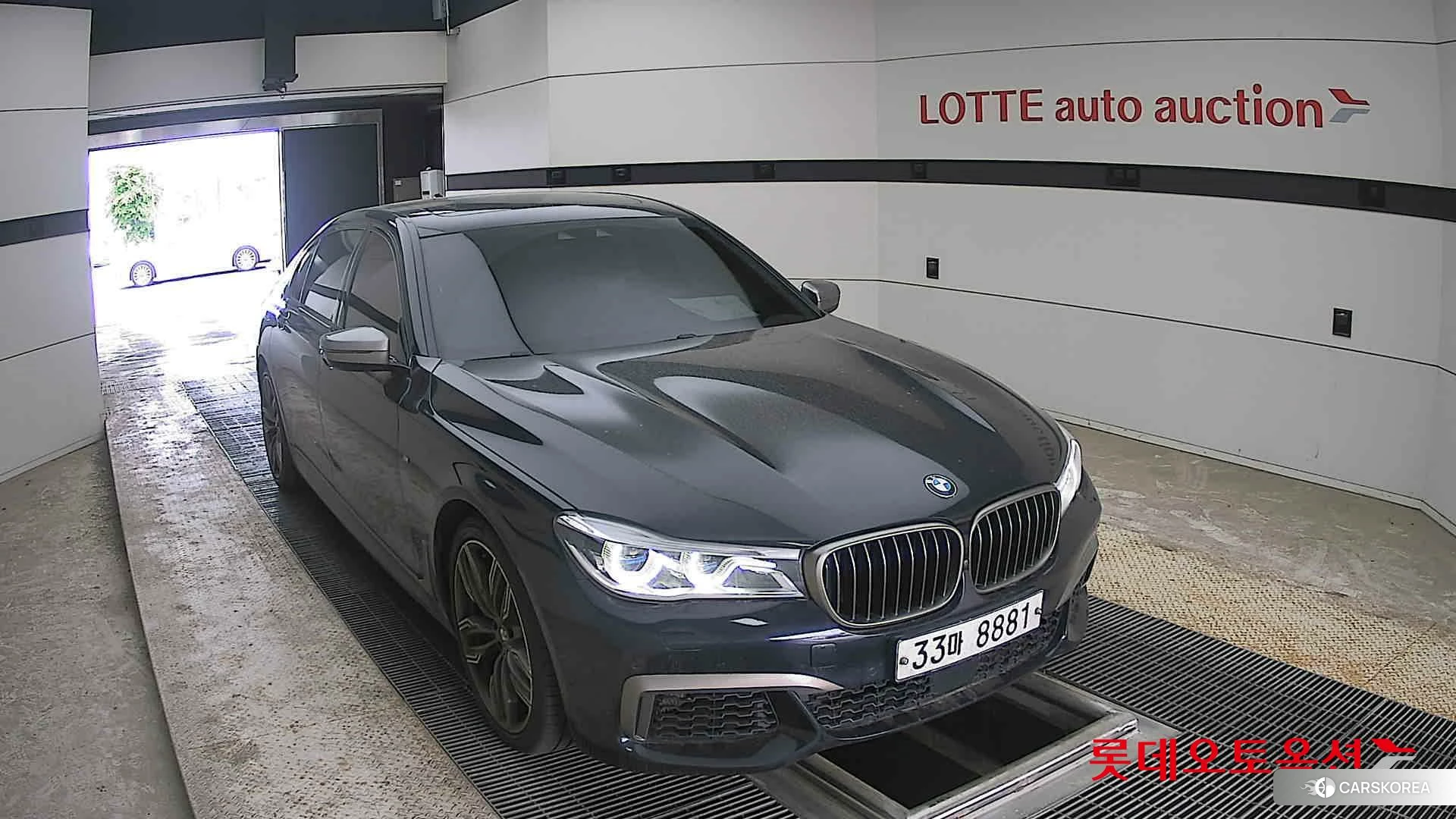 BMW  M760Li xDrive 2018 Черный из Кореи, фото 6