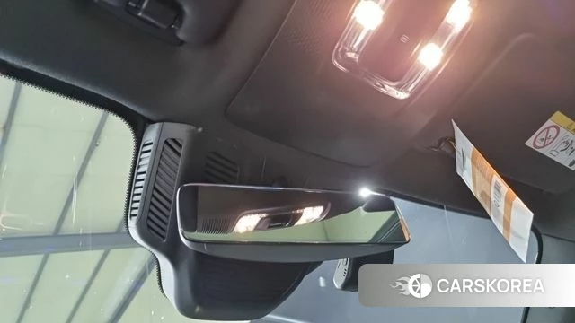 Mercedes-Benz GLB-Class X247 2024 Серебристо-серый из Кореи, фото 6