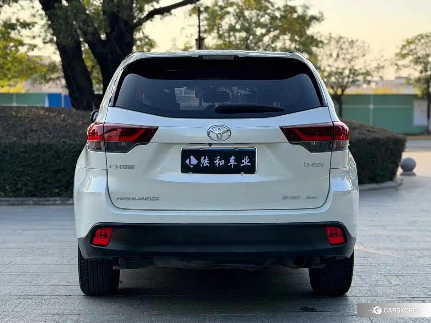 Toyota Highlander 2019 Белый из Китая, фото 6