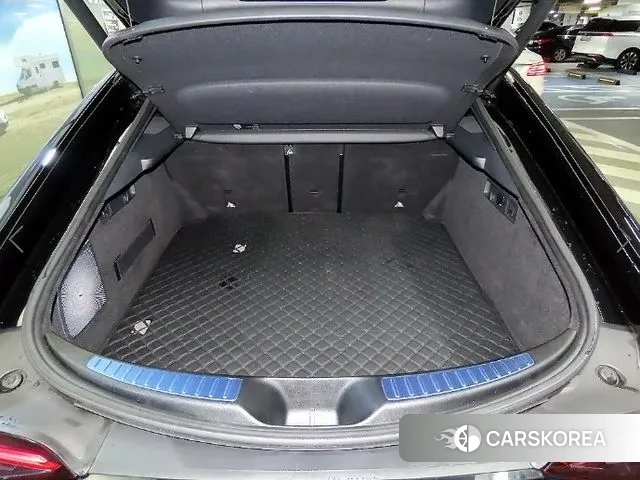 Mercedes-Benz AMG GT 2023 Черный из Кореи, фото 6