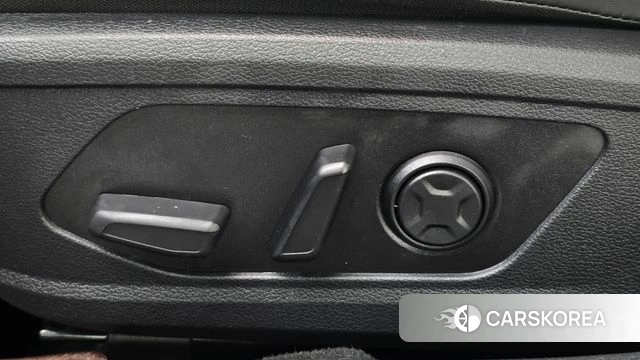 Hyundai Sonata D Edge (DN8) 2024 Серебристо-серый из Кореи, фото 6