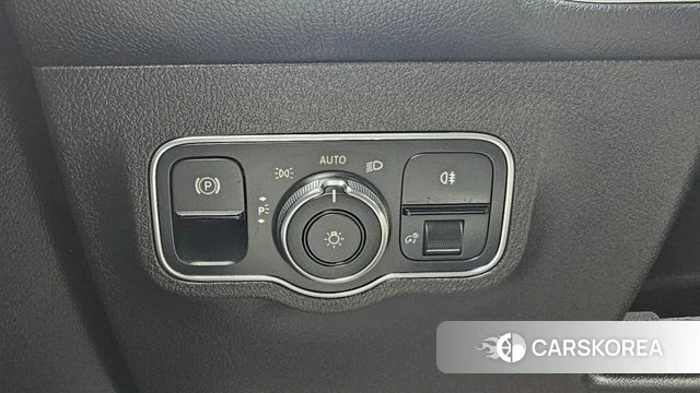 Mercedes-Benz GLB-Class X247 2021 Черный из Кореи, фото 6