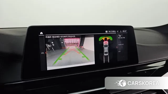 BMW 5 Series (G30) 2020 Белый из Кореи, фото 6