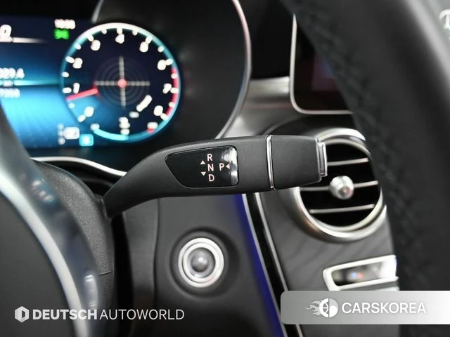 Mercedes-Benz C-Class W205 2022 Белый из Кореи, фото 6