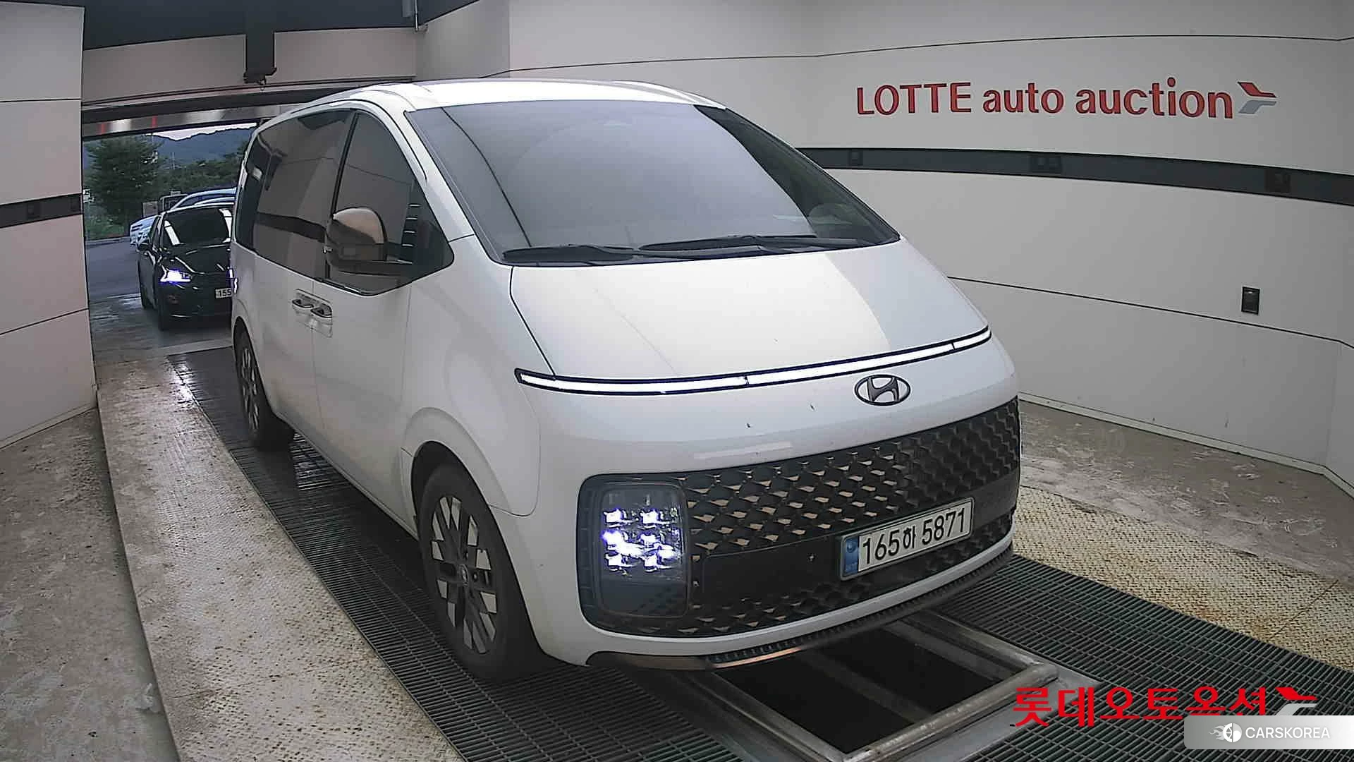 Hyundai Staria Lounge 2022 Белый из Кореи, фото 6