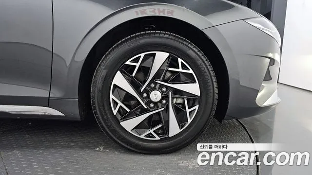 Hyundai The New Grandeur IG Hybrid id 2683889 из Кореи 6