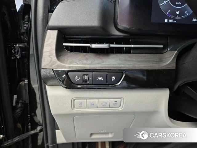 Kia Carnival 4th generation 2023 Черный из Кореи, фото 6