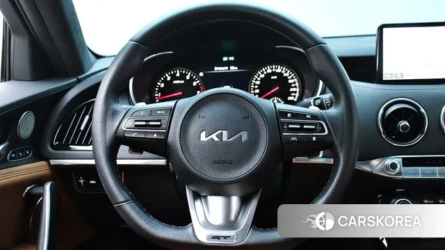 Kia Stinger Meister 2023 Небесно-голубой из Кореи, фото 6