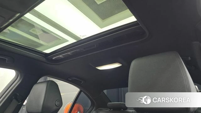 BMW 3 Series (F30) 2018 Белый из Кореи, фото 6