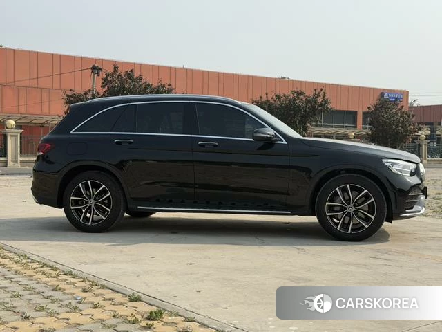 Mercedes-Benz GLC 2021 Черный из Китая, фото 6