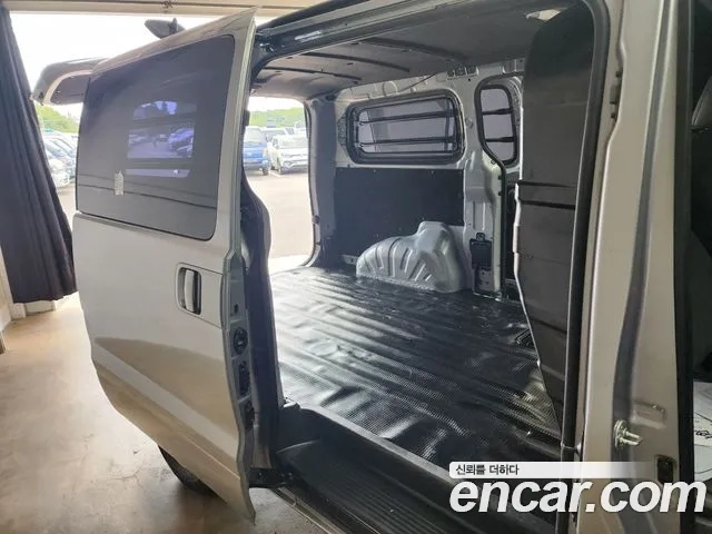 Hyundai The New Grand Starex 2019 Серебристо-серый из Кореи, фото 6