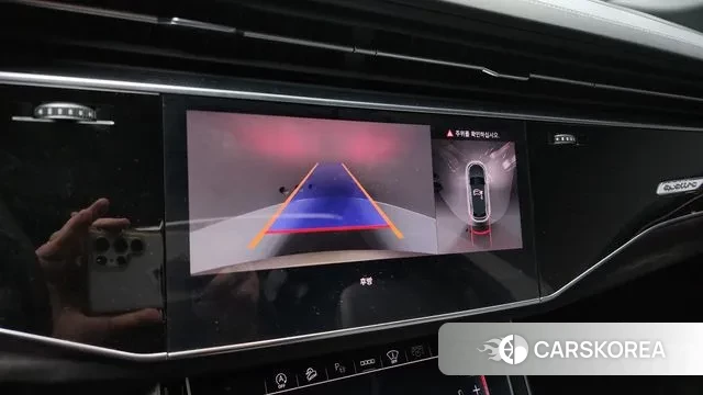 Audi Q8 (4M) 2023 Белый из Кореи, фото 6