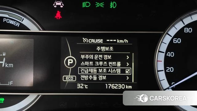 Kia Niro 2018 Белый из Кореи, фото 6