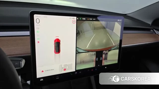 Tesla Model 3 2021 Красный из Кореи, фото 6