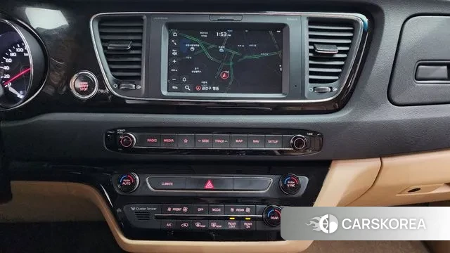 Kia The New Carnival 2018 Белый из Кореи, фото 6