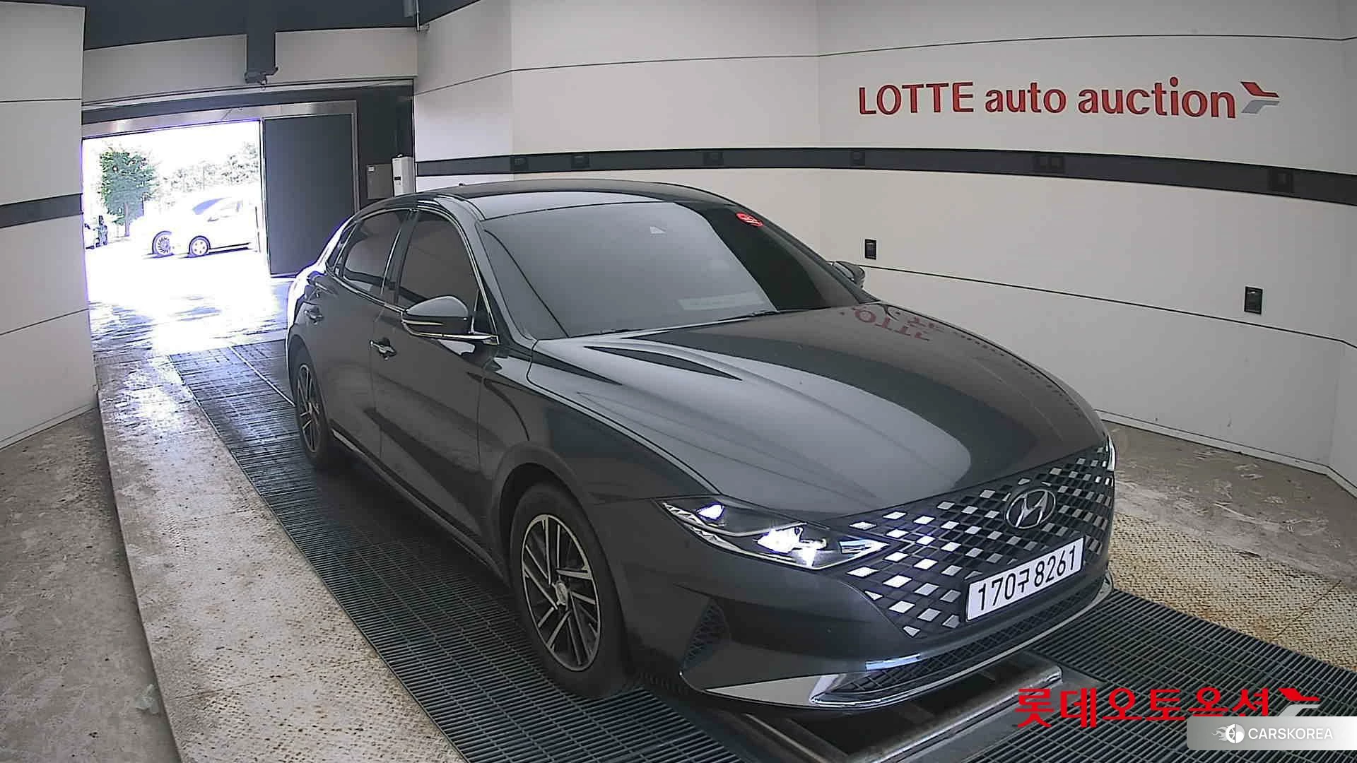 Hyundai Grandeur 2022 Nocturne Grey Metallic из Кореи, фото 6