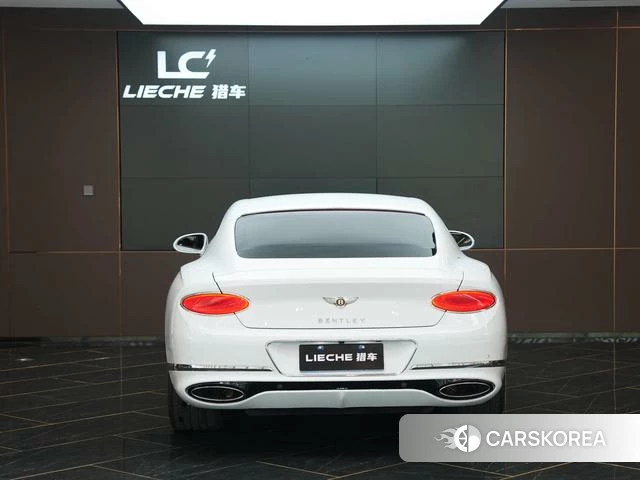 Bentley Continental 2020 Белый из Китая, фото 6