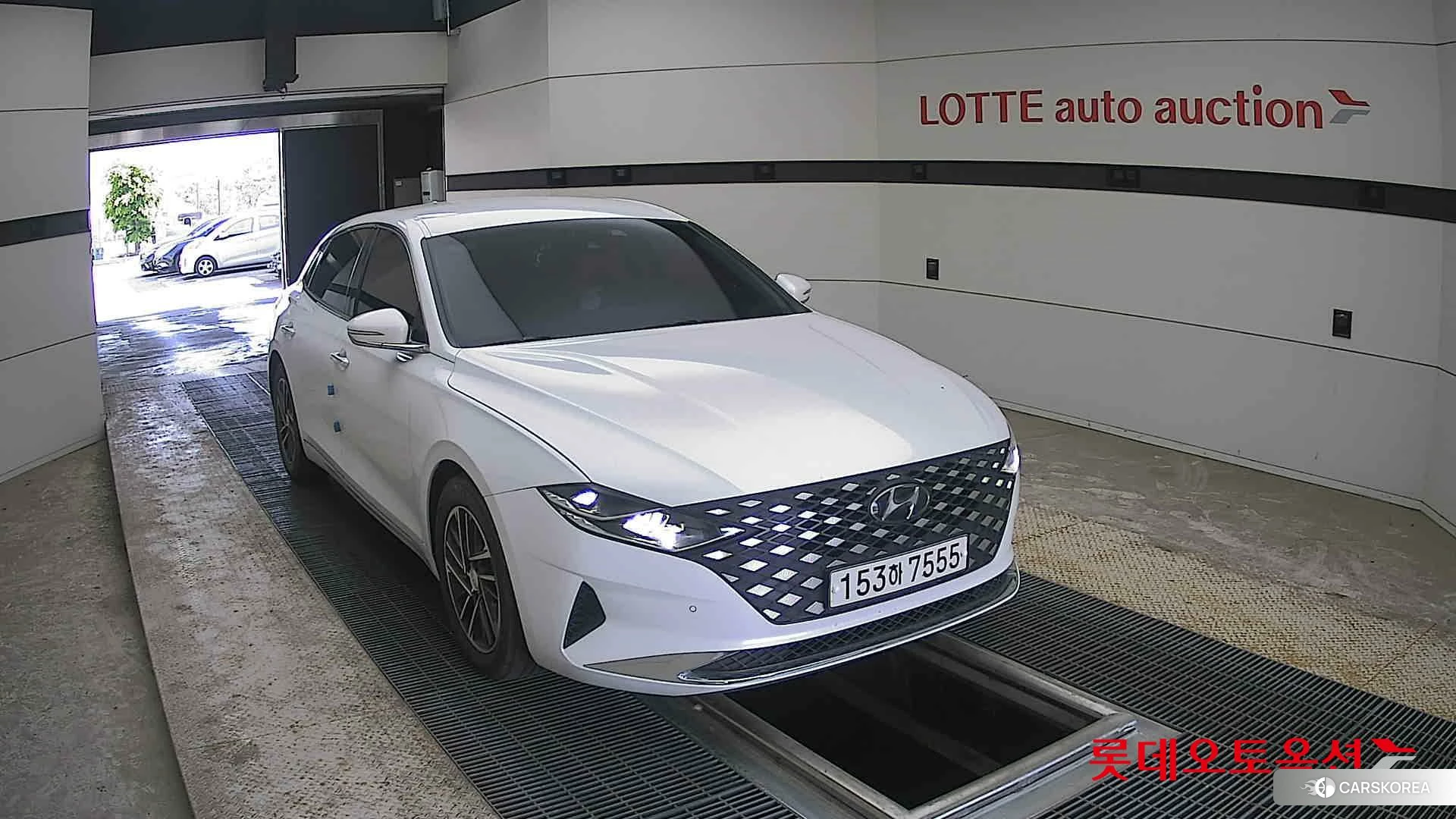 Hyundai Grandeur 2020 White cream (optional) из Кореи, фото 6
