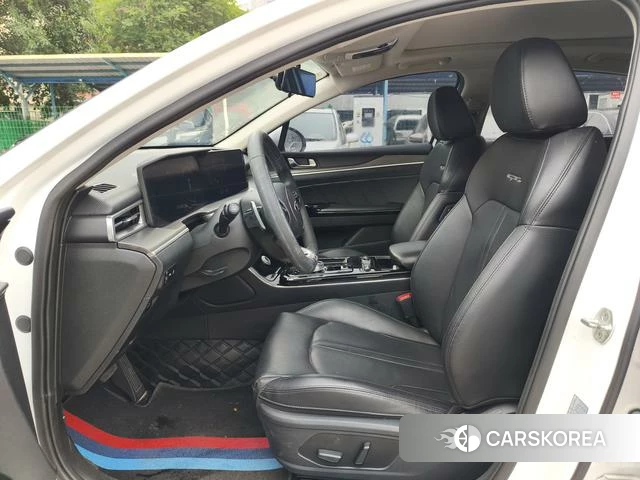 Kia K5 2021 Белый из Китая, фото 6