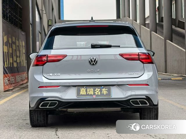 Volkswagen Golf 2024 Серебристо-серый из Китая, фото 6