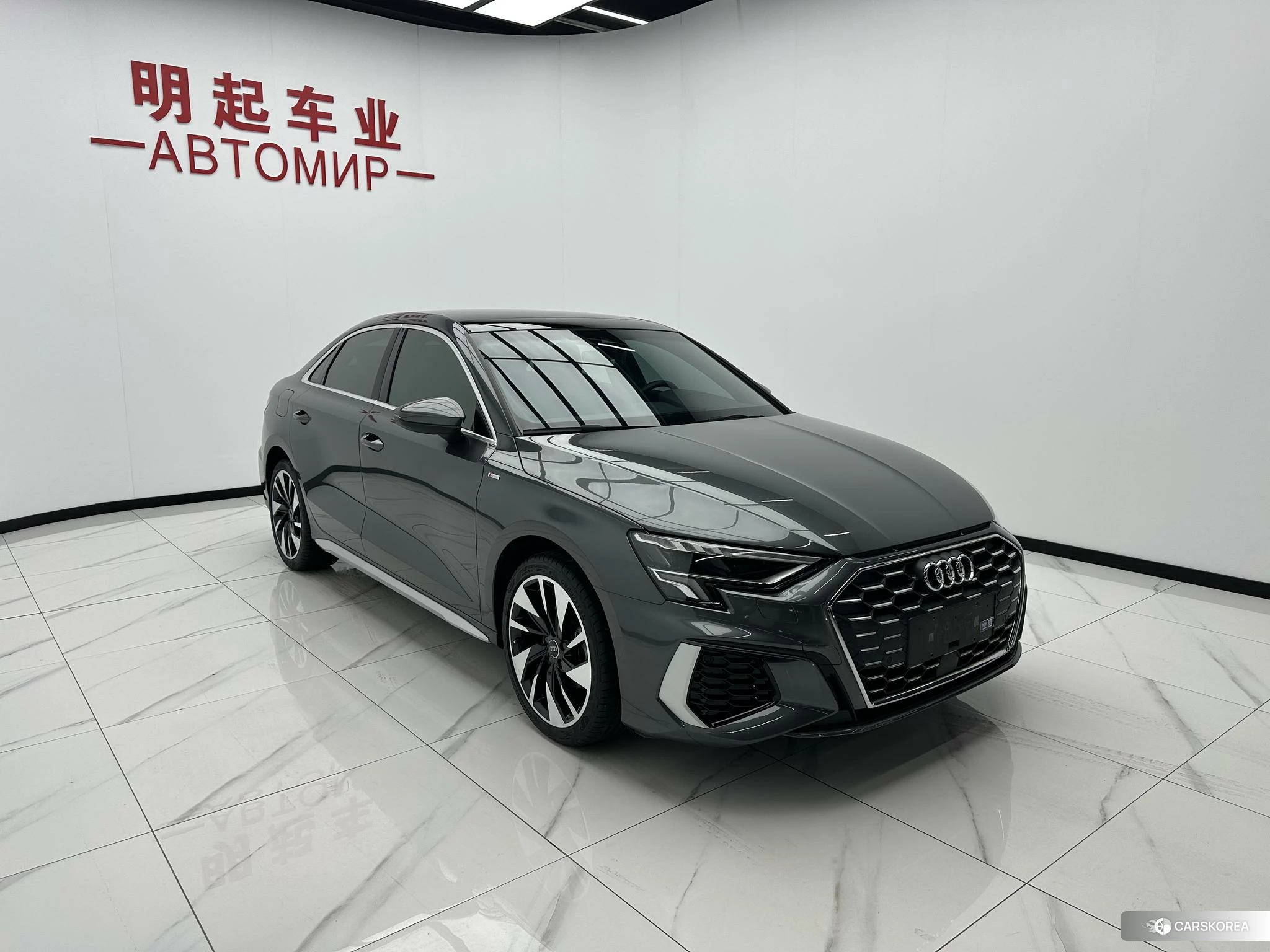 Audi A3 2023 Темно-серый из Китая, фото 6