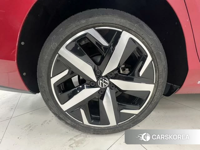 Volkswagen Lingdu 2022 Красный из Китая, фото 6