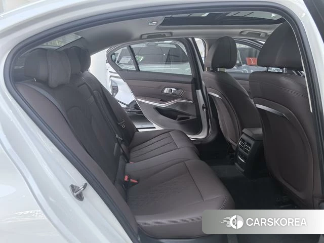 BMW 3 series 2023 Белый из Китая, фото 6