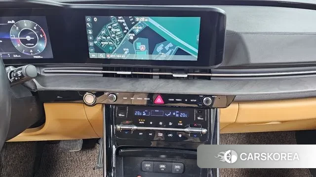 Kia Carnival 4th generation 2023 Белый из Кореи, фото 6