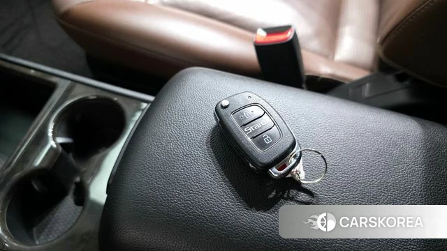 Hyundai The New Grand Starex 2018 Серебряный из Кореи, фото 6