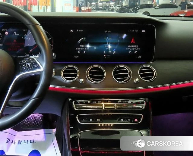 Mercedes-Benz E-Class W213 2022 Синий из Кореи, фото 6